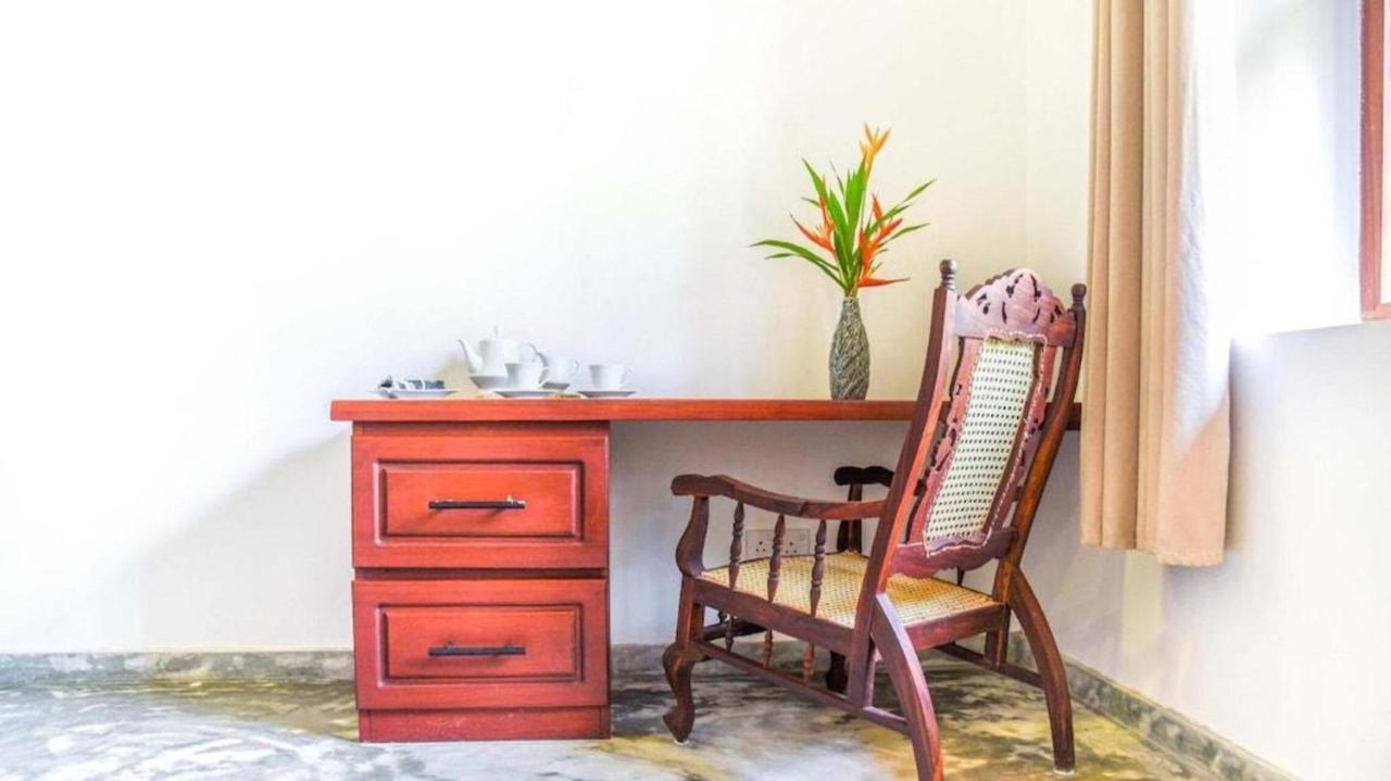 Antique Ceylon Villa آهانغاما المظهر الخارجي الصورة